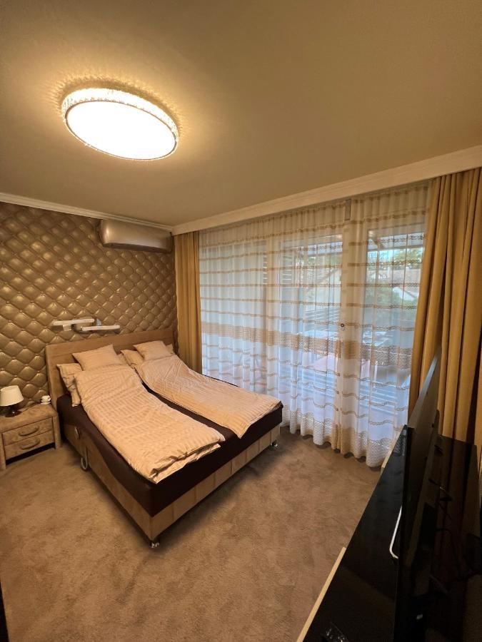 Párizsi Udvar Prémium Apartman Apartman Debrecen Kültér fotó